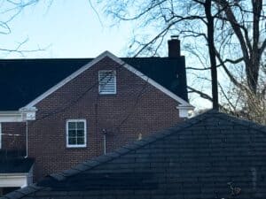 What Common Roofing Problems Can Experts Fix?
