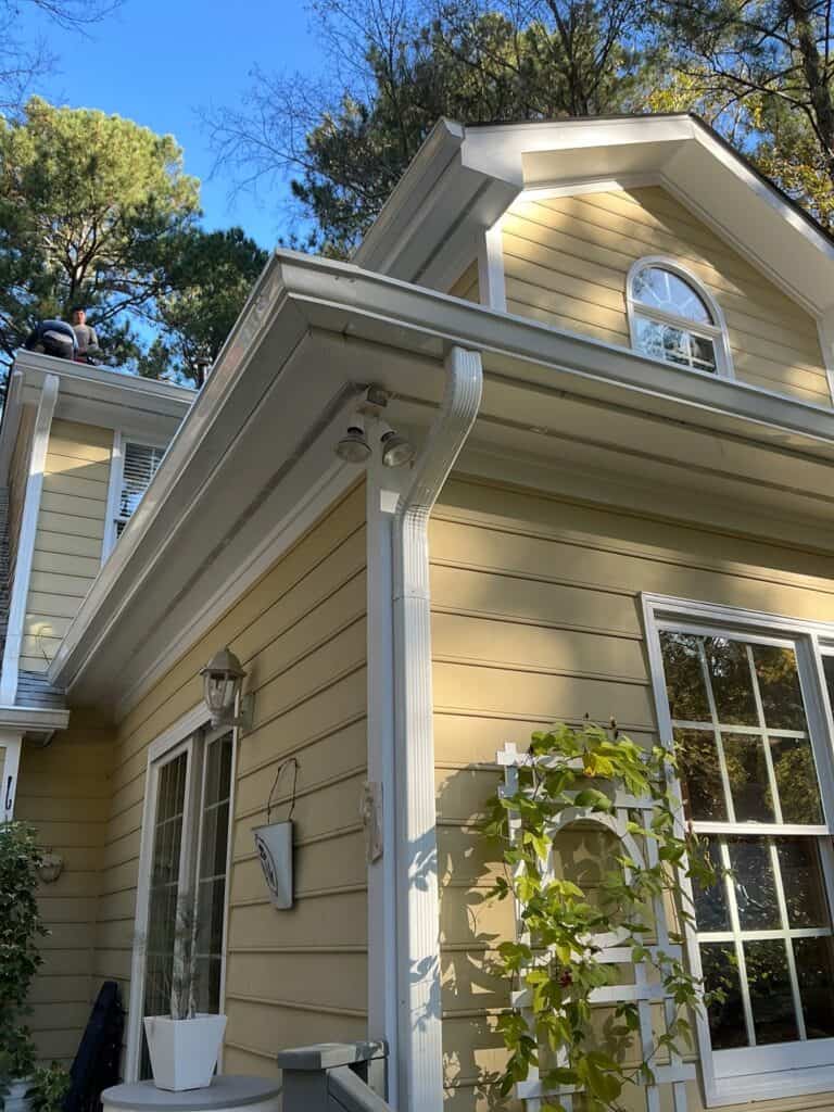 how long does gutter replacement take